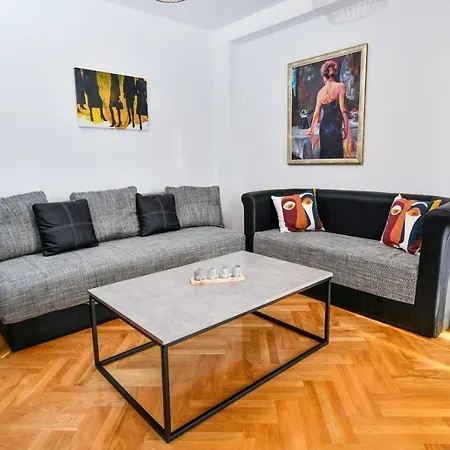 Apartman 22 Διαμέρισμα