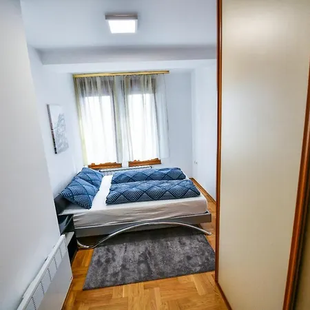 Διαμέρισμα Apartman 22 Μπάνια Λούκα